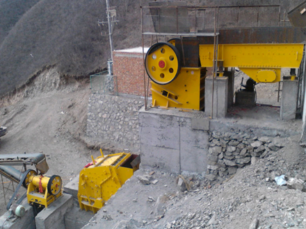 時產(chǎn)100方洞渣石